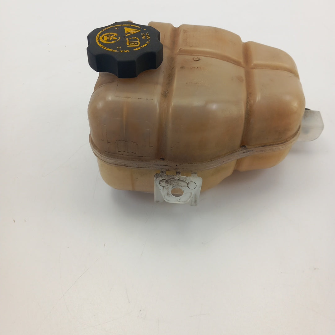 Казанче охладителна течност Opel Meriva B 1,4 B14XER