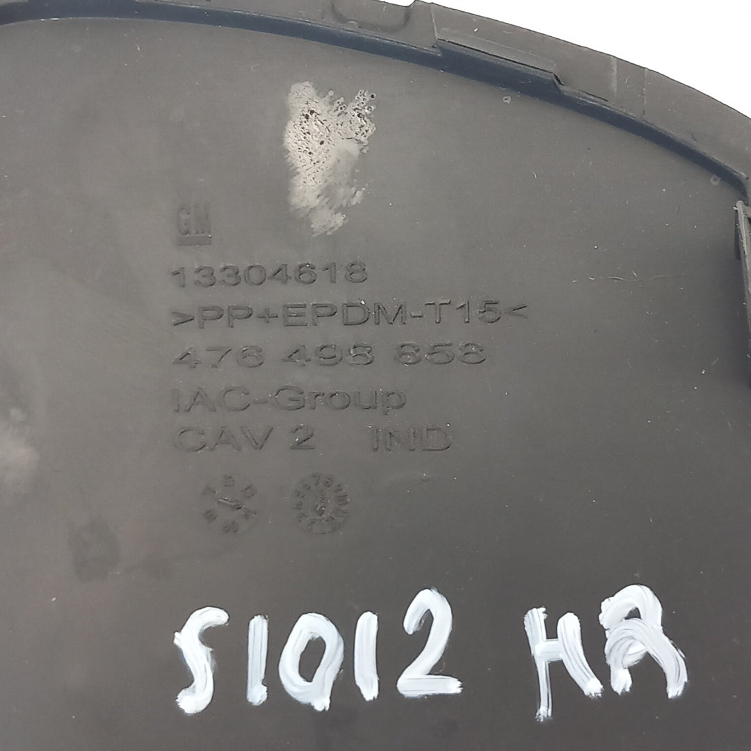 Капак отвор десен стоп кора багажник черен с драскотини Opel Meriva B