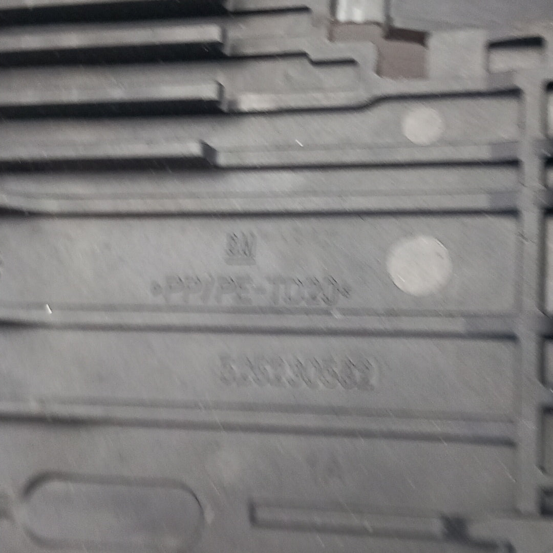 Бушониера акумулатор TQ Opel Meriva B 1,4 B14XER