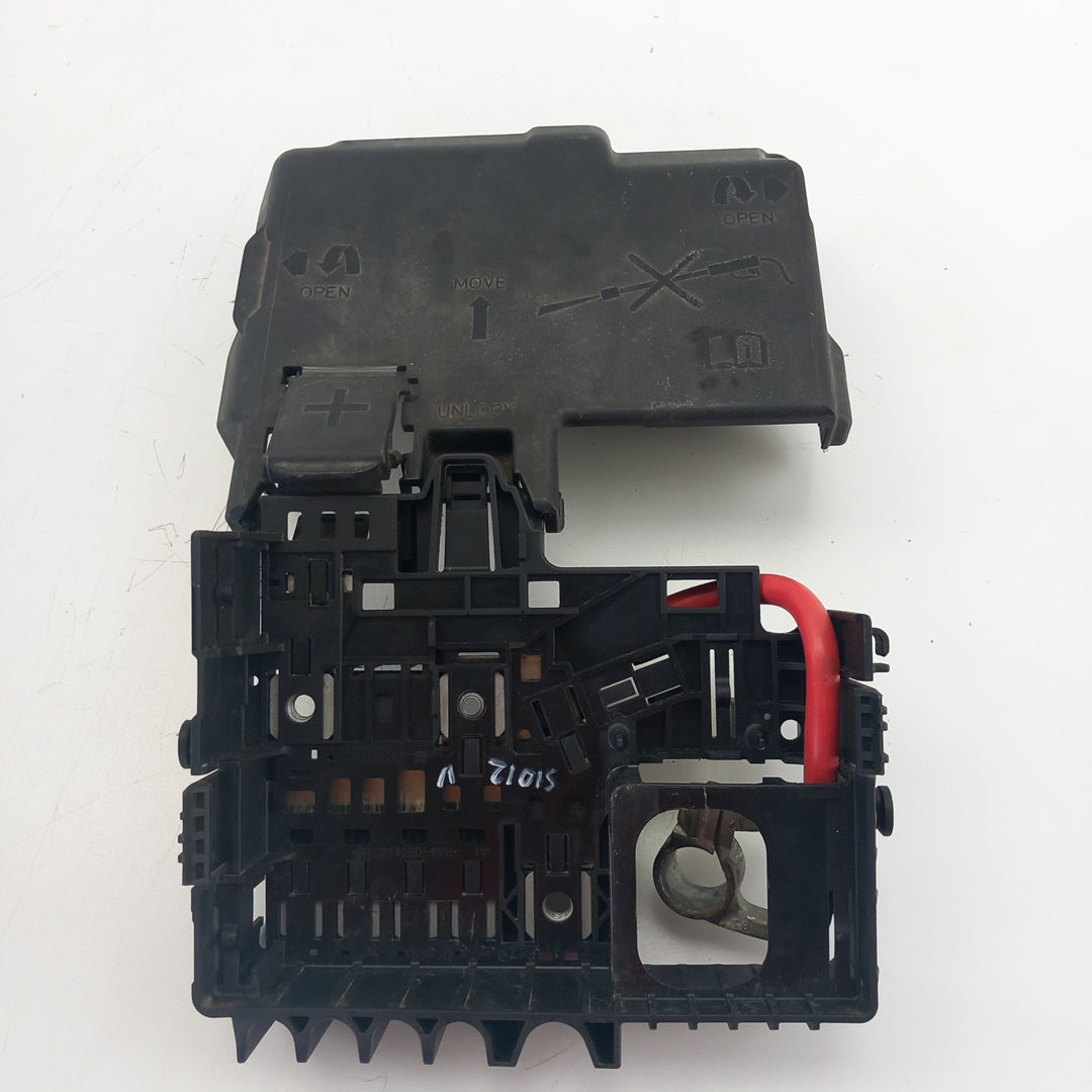 Бушониера акумулатор TQ Opel Meriva B 1,4 B14XER