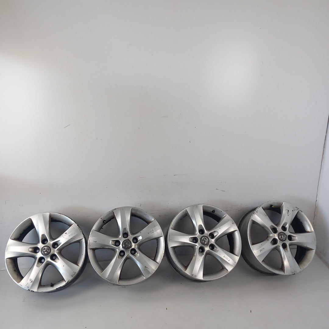 Комплект 17'' цола алуминиеви джанти 17x7 IS44 ET41 5x115 Opel Astra J