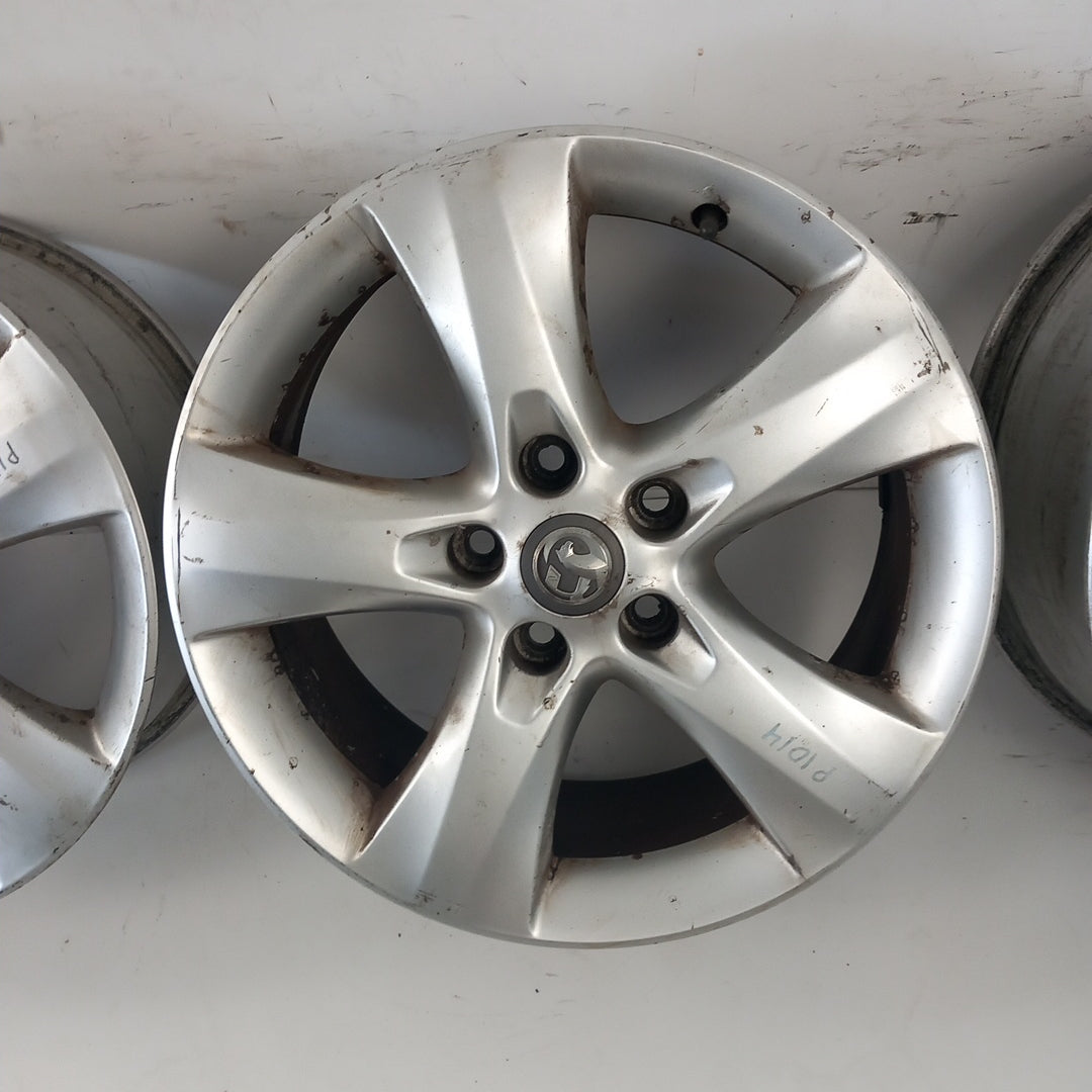 Комплект 17'' цола алуминиеви джанти 17x7 IS44 ET41 5x115 Opel Astra J