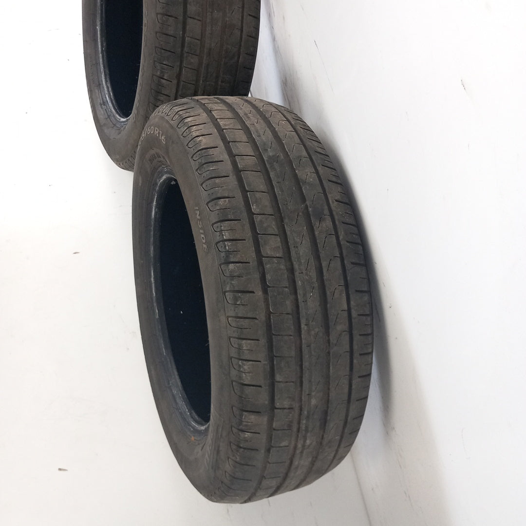 Комплект 16" цола 2 броя летни гуми Pirelli Cinturato 205/60R16