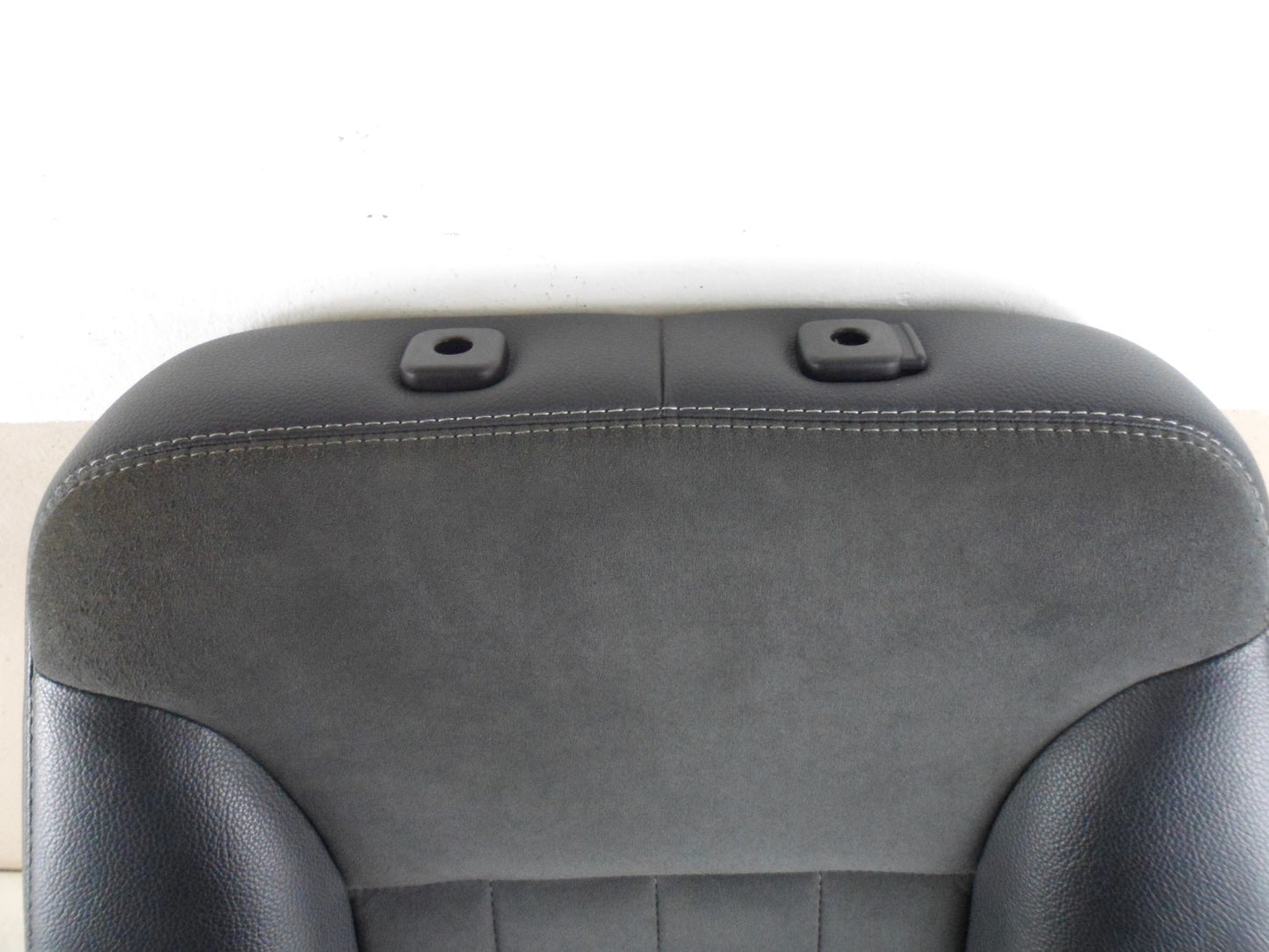 Облегалка за седалка облегалка задна дясна Mercedes W251 A2519206247