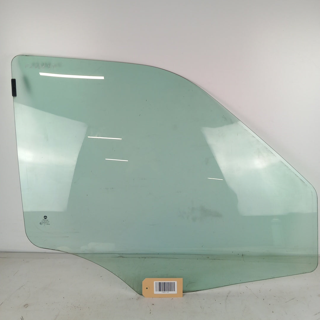 Стъкло предна дясна врата  Fiat Doblo 263