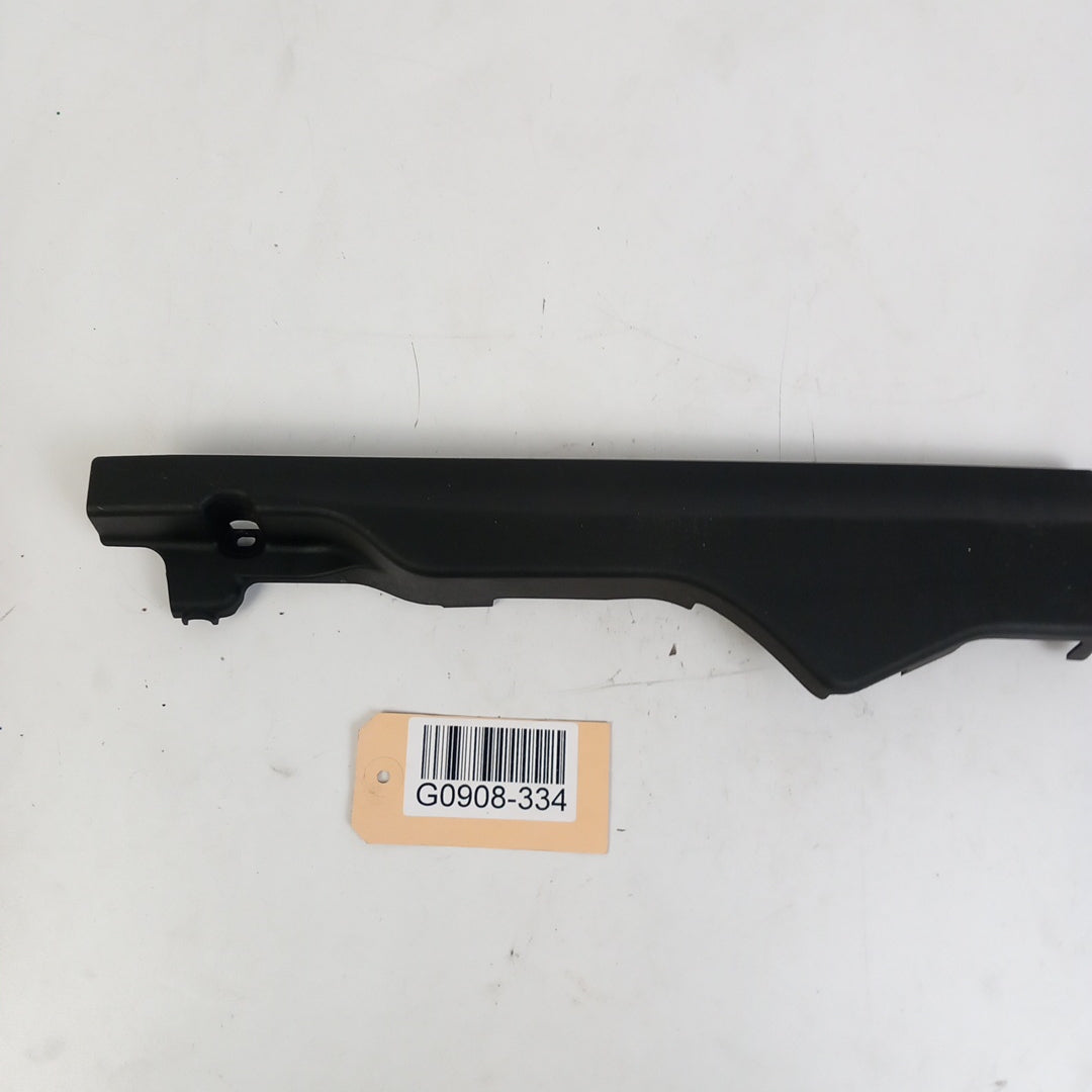 Капак предна дясна седалка вътрешна страна Opel Insignia A