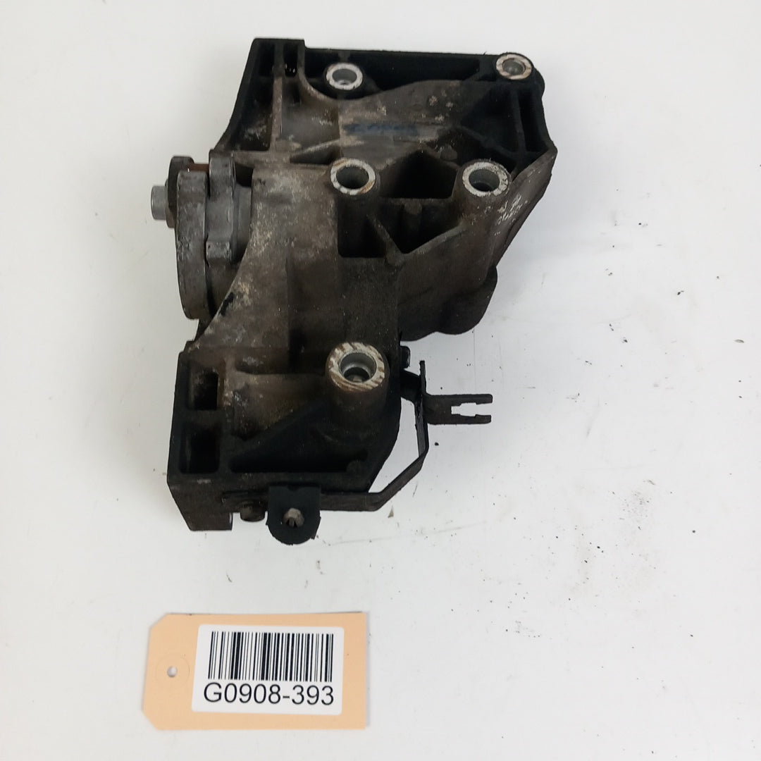 Стойка носач двигател компресор климатик серво помпа Opel Insignia A 2,0 CDTI