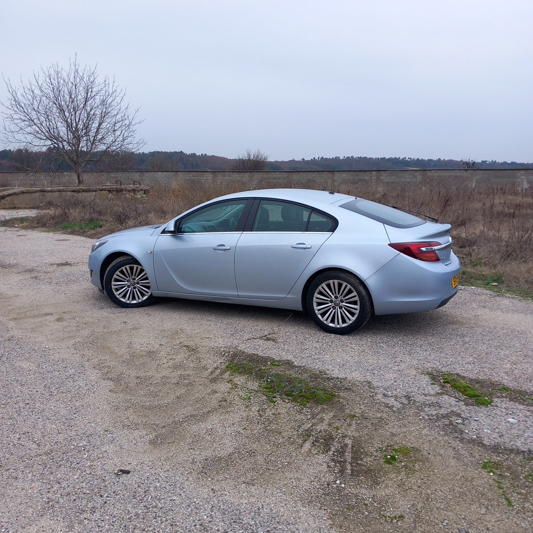 Opel Insignia A Facelift 2,0 CDTI A20DTE Silver 2015 / G0910 снимки