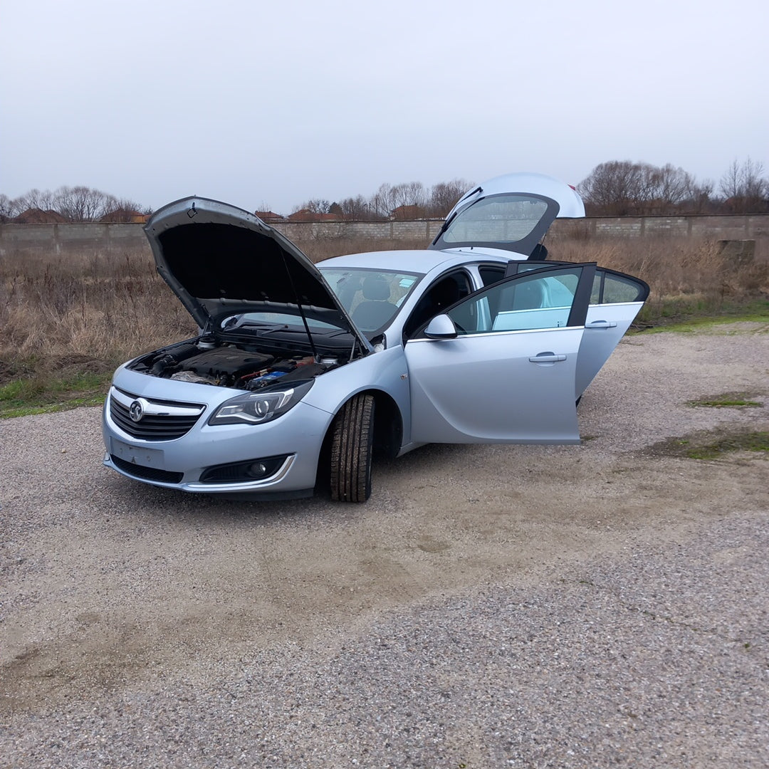 Opel Insignia A Facelift 2,0 CDTI A20DTE Silver 2015 / G0910 снимки