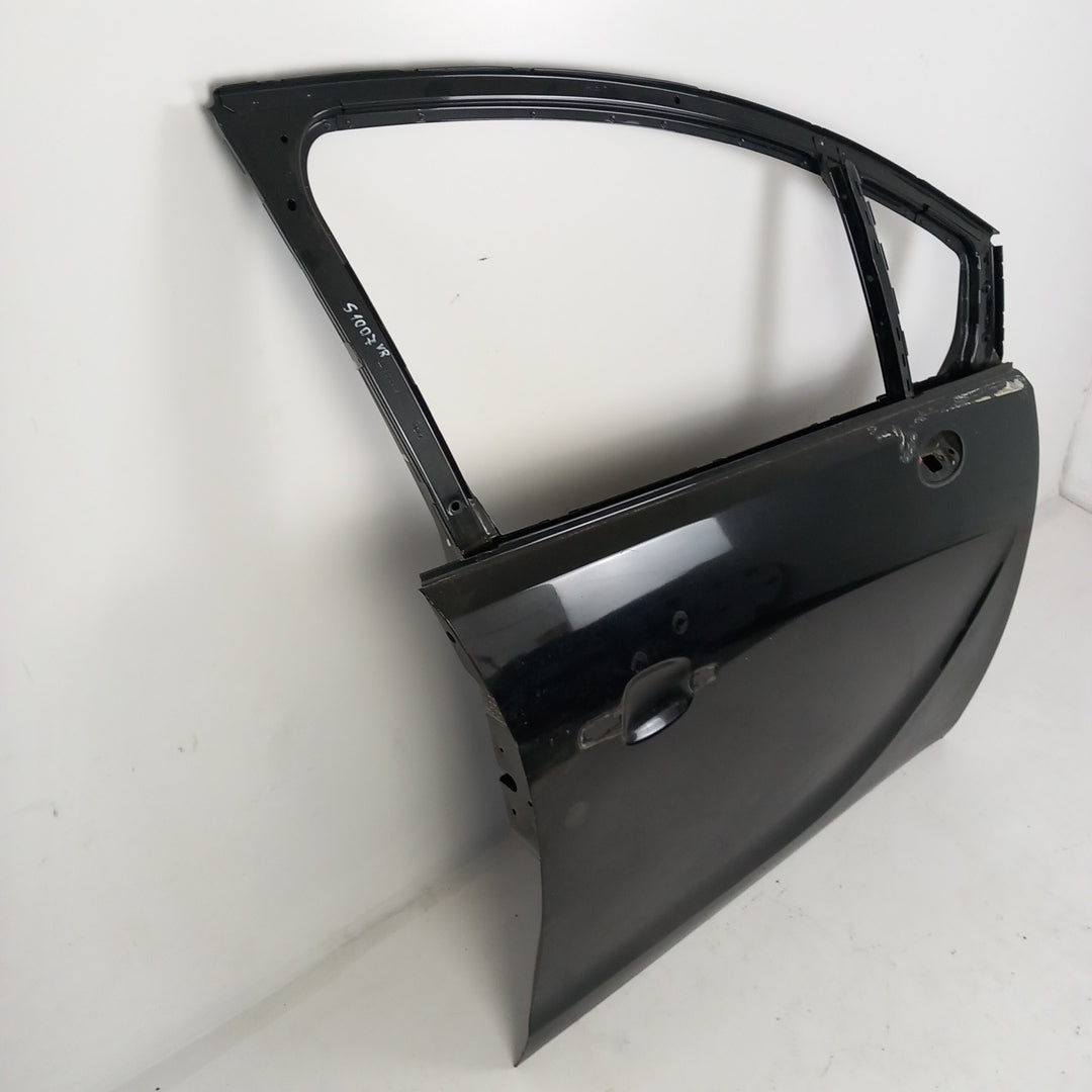 Врата предна дясна черен карбон 22C GAR Opel Meriva B
