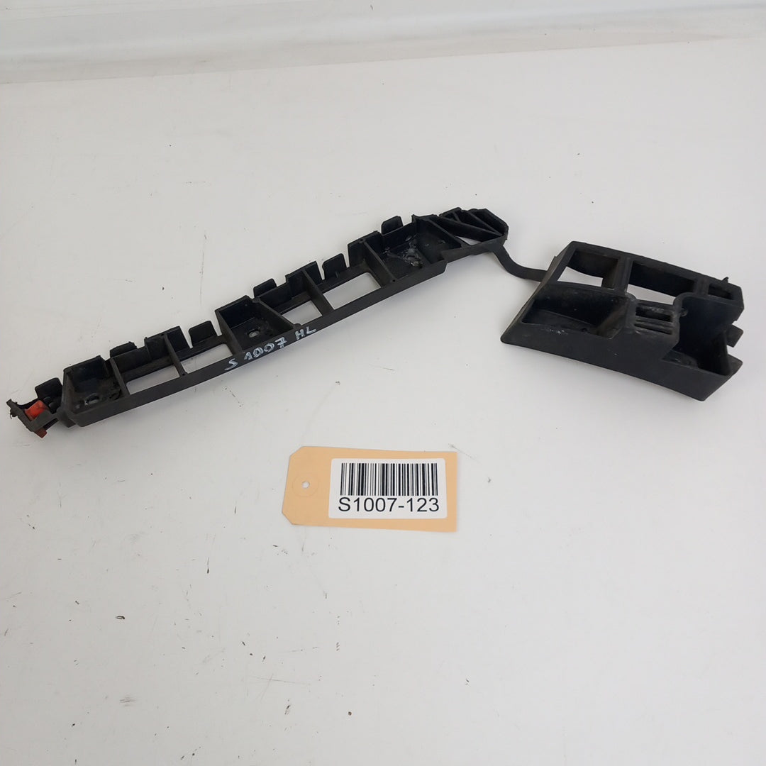 Водач задна броня ляво Opel Meriva B