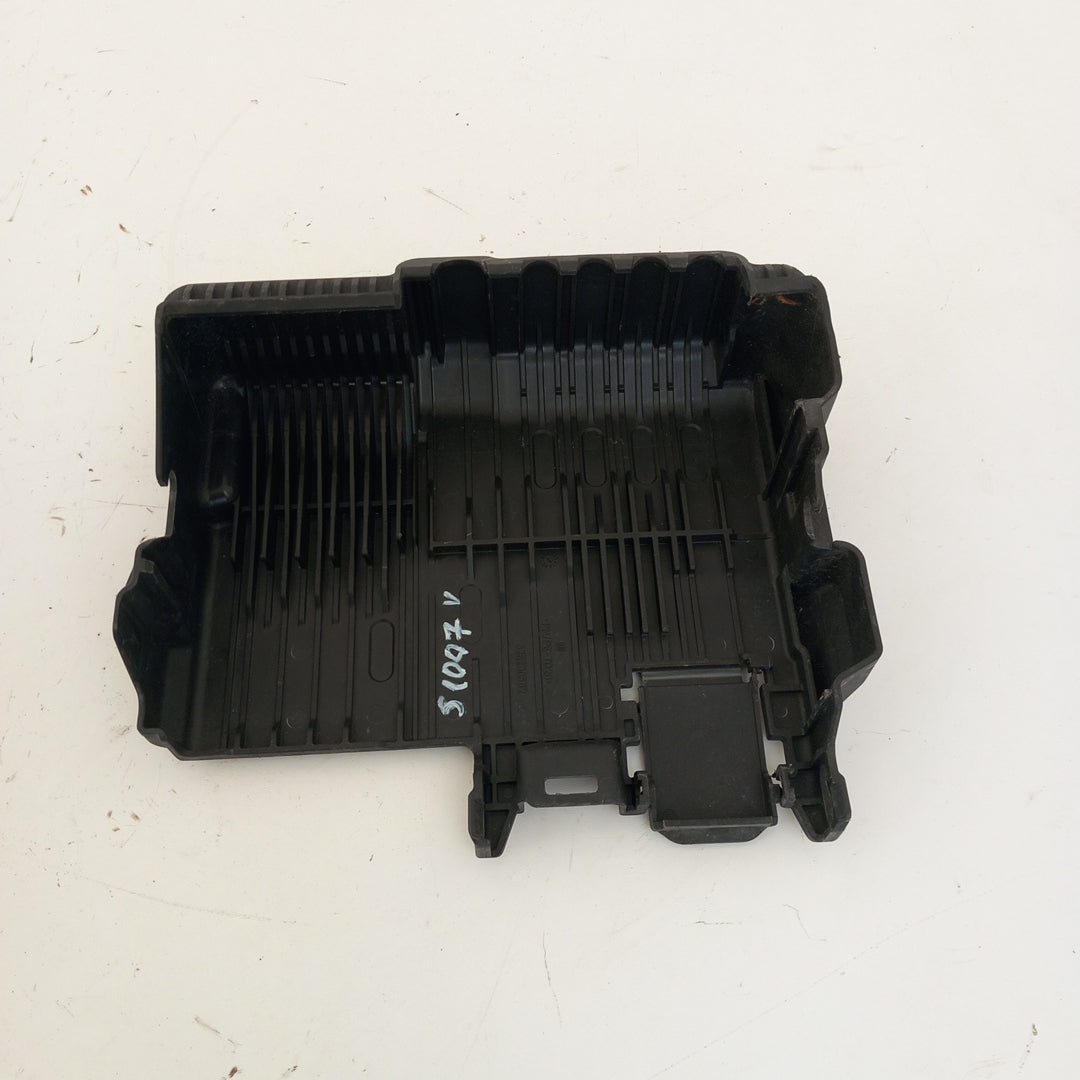 Капак за бушониера предна Opel Meriva B 1,4 A14XER