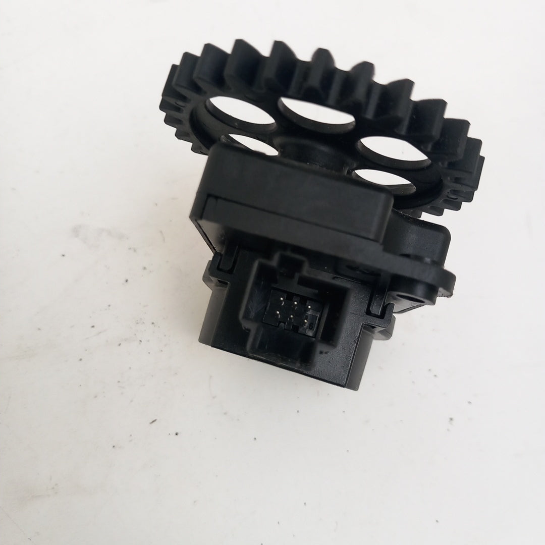 Моторче клапи климатик парно Opel Meriva B