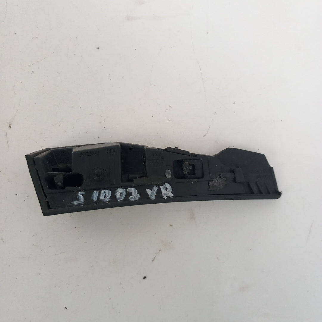 Лайстна пластмаса екстериор предна дясна Opel Meriva B