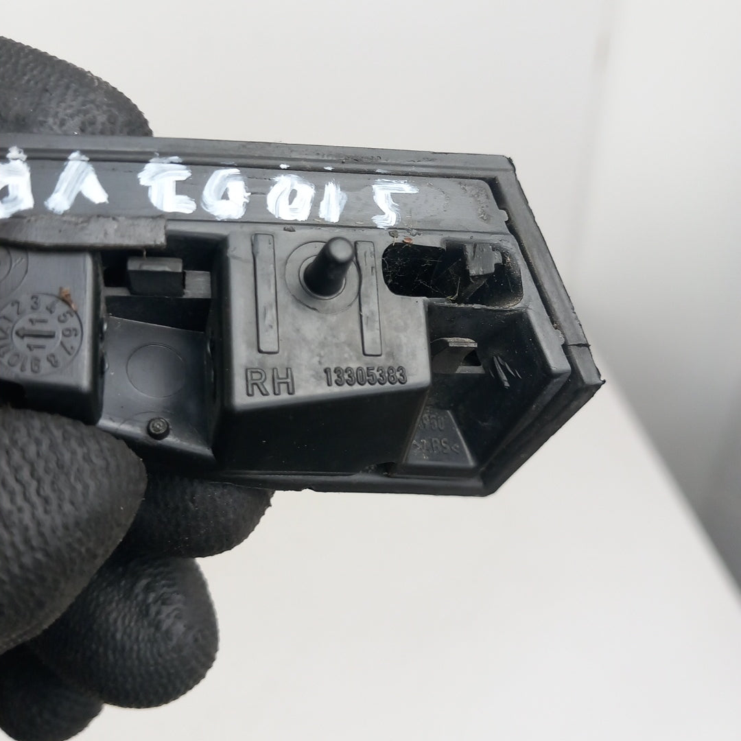 Лайстна пластмаса екстериор предна дясна Opel Meriva B