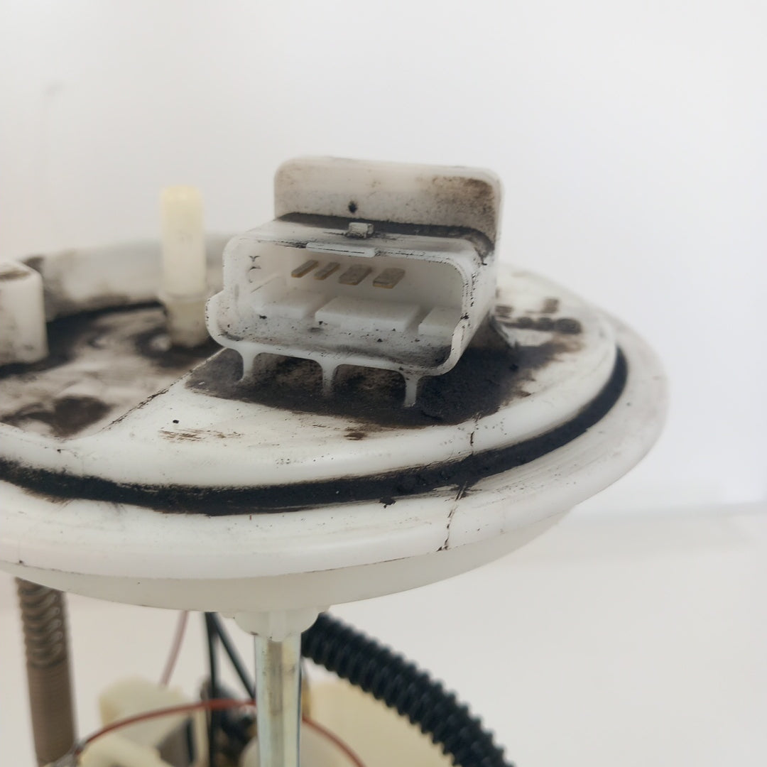 Горивна помпа резервоар Opel Meriva B 1,4 A14XER