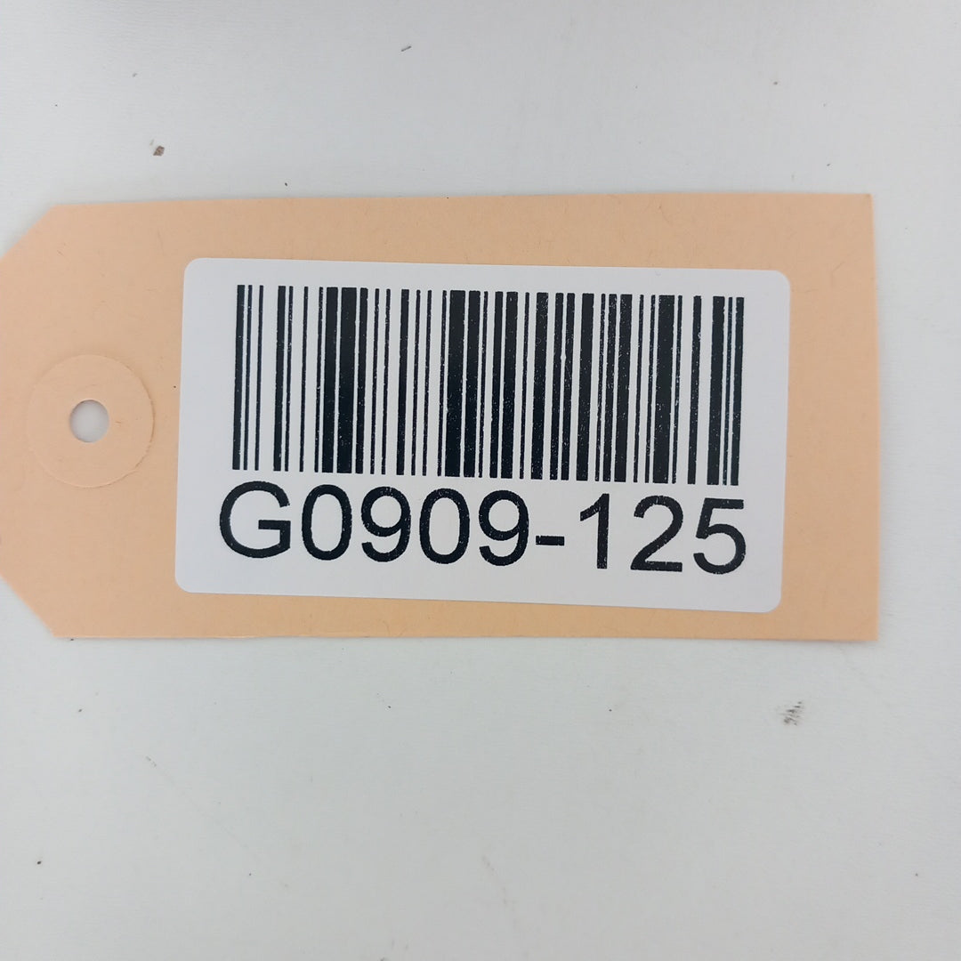 Пластмаса скоба под волана чистачки мигачи Opel Insignia A