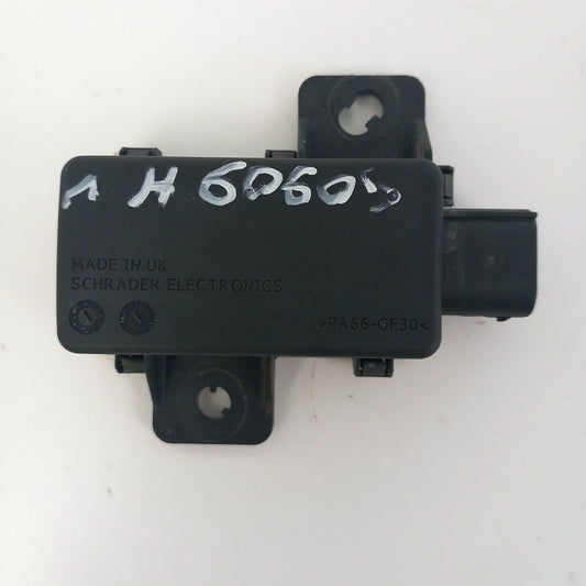 Блок сензор управление налягане в гумите Opel Insignia A