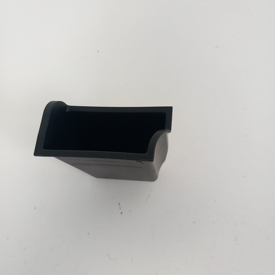 Кутия отделение съхранение пепелник Opel Insignia A