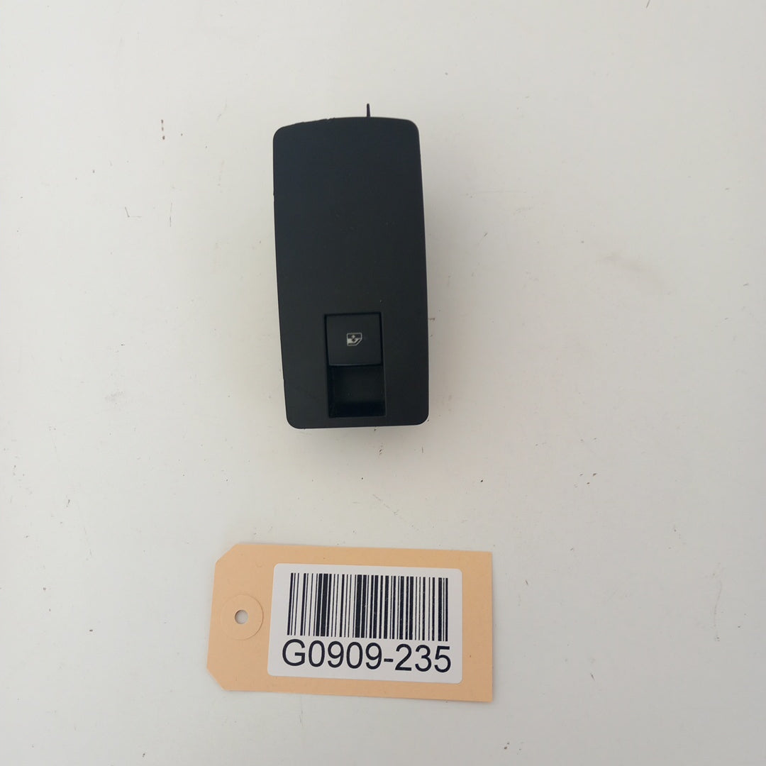 Бутон копче за ел. стъкло предна лява врата Opel Insignia A