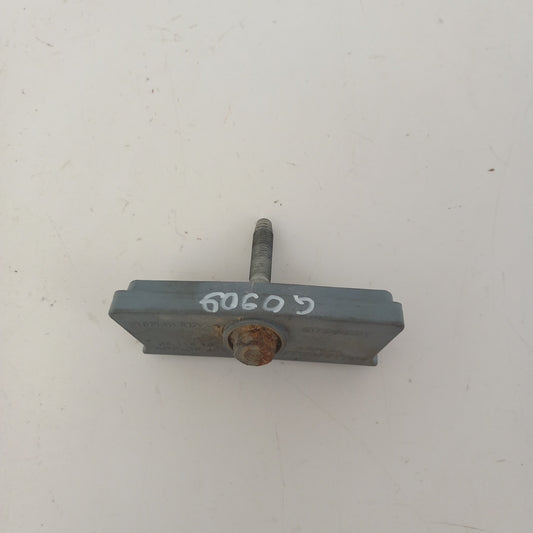 Държач скоба акумулатор Opel Insignia A