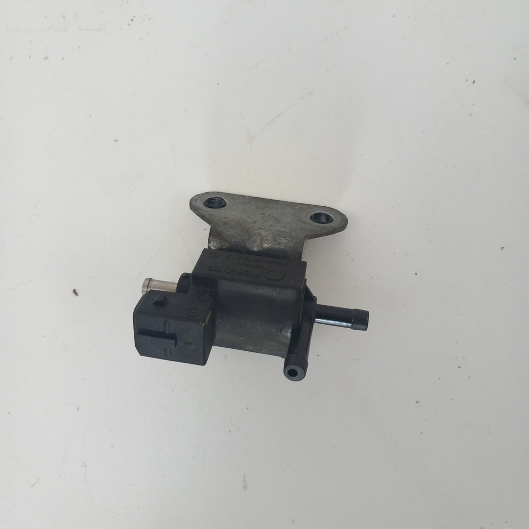 Клапа въздух входящ турбокомпресор Opel Insignia A 2,0 Turbo