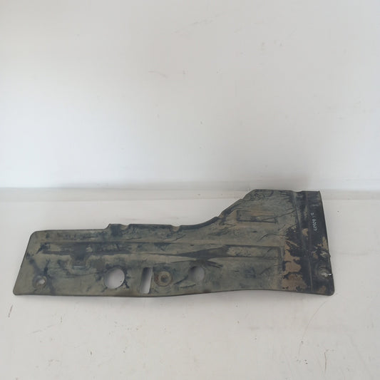 Кора защита двигател долна дясна Opel Insignia A