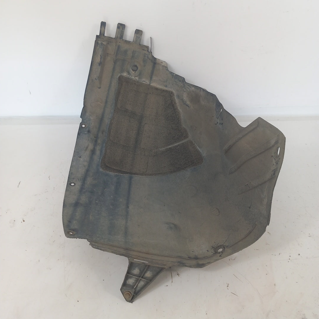 Подкалник преден ляв предна част Opel Insignia A