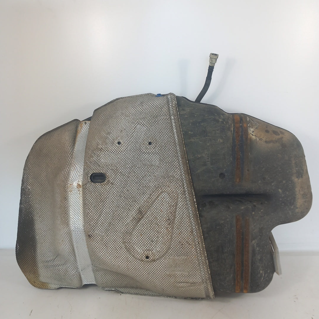 Резервоар гориво бензин Opel Insignia A 2,0 Turbo