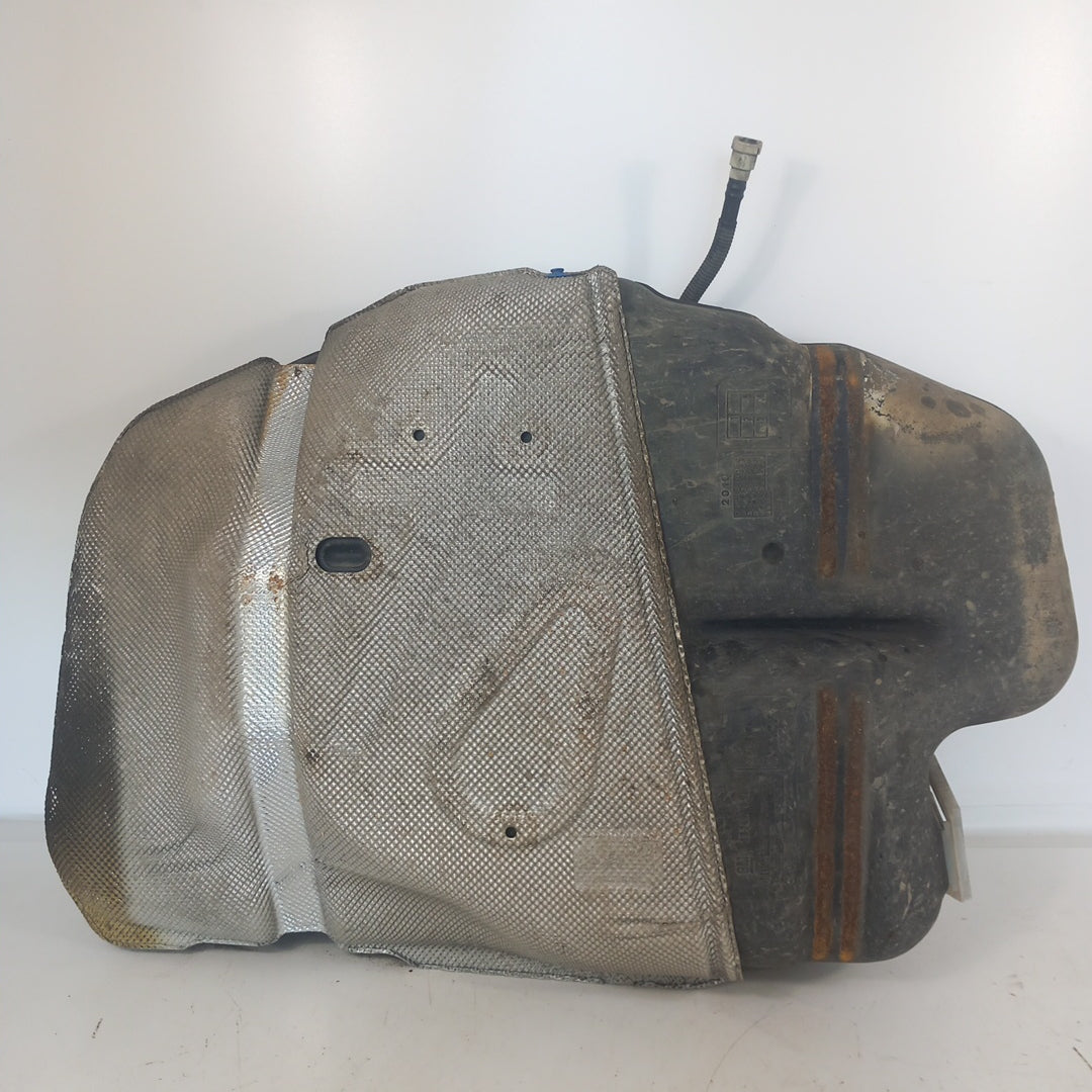 Резервоар гориво бензин Opel Insignia A 2,0 Turbo