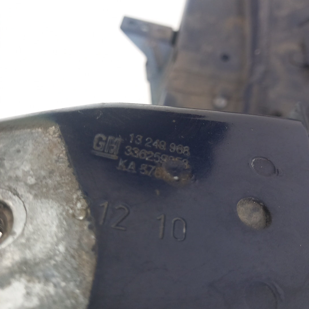 Рог носач преден ляв Z20Z  Opel Insignia A