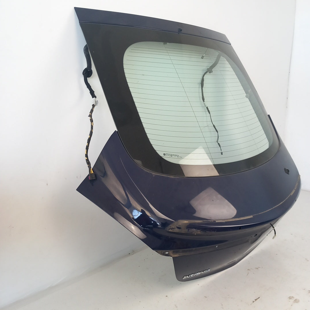 Капак багажник  Z20Z GEK Opel Insignia A хечбек