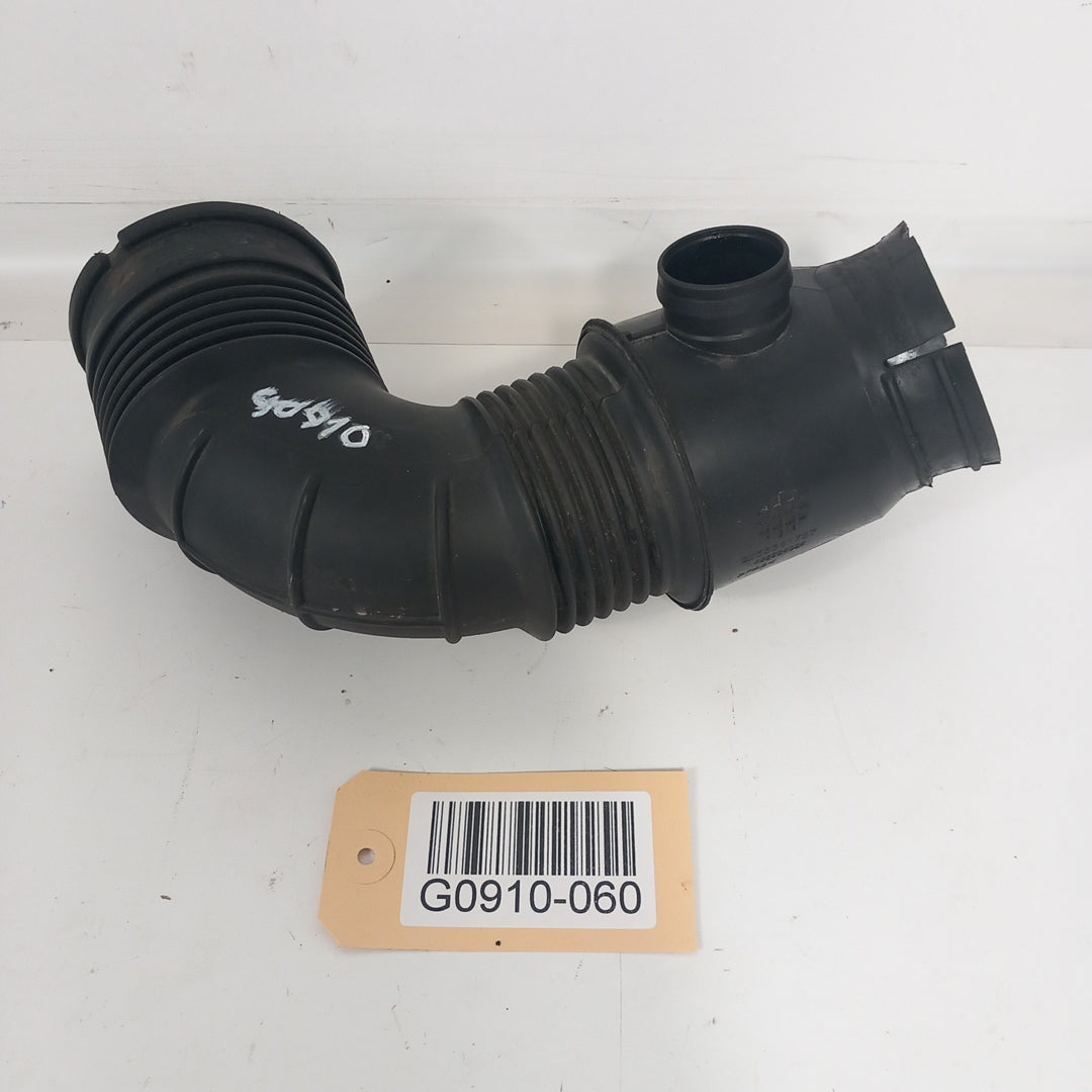 Въздуховод кутия въздушен филтър изход Opel Insignia A 2,0 CDTI