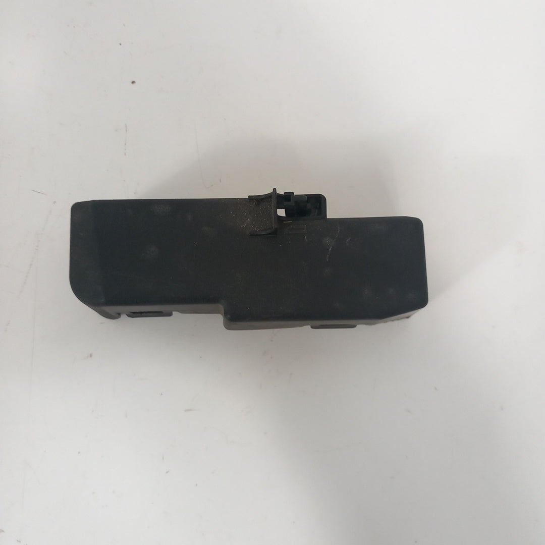 Капак кутията предпазители двигател Opel Insignia A 2,0 CDTI