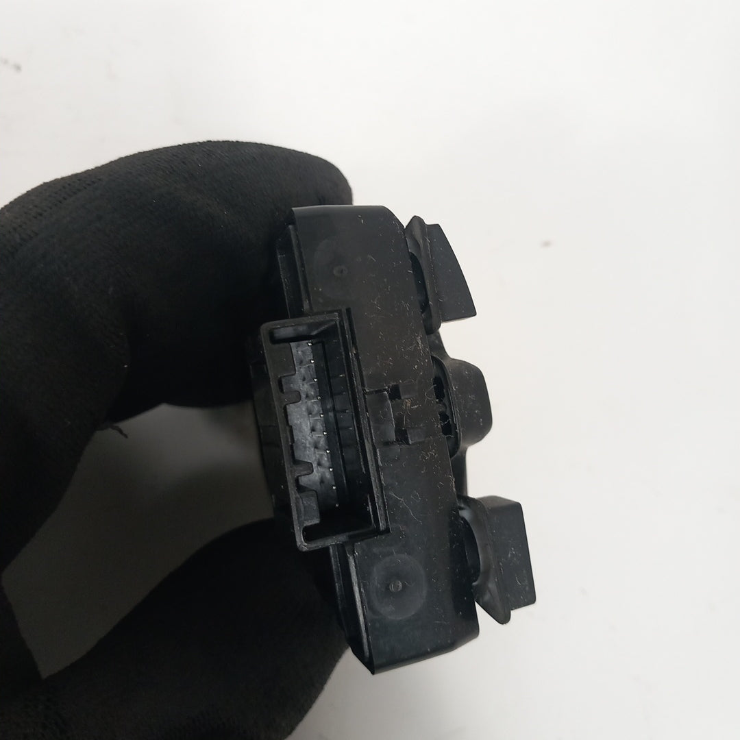 Бутони десни мултифункционален волан радио телефон сила звук Opel Insignia A Facelift