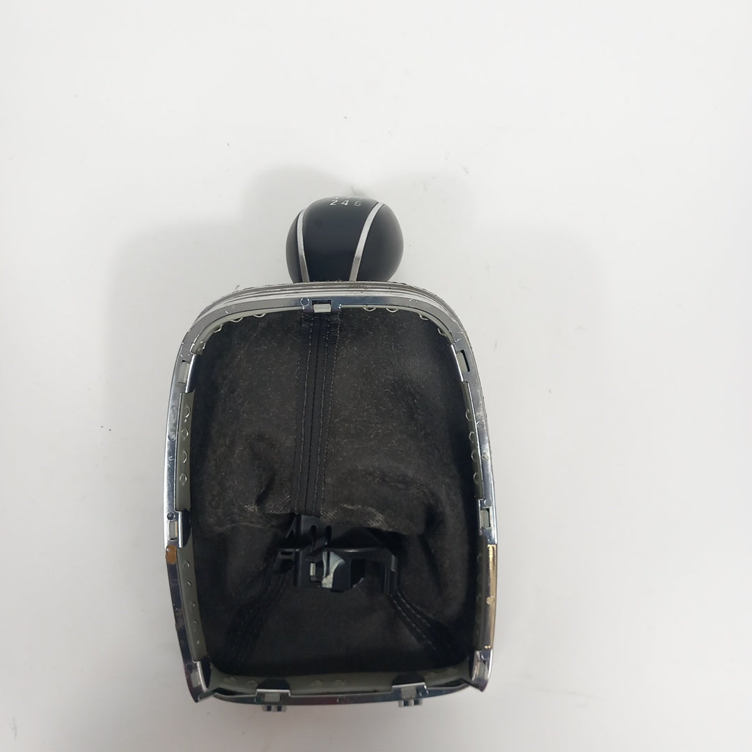 Ръкохватка бутон скоростен лост 6 степени NE Opel Insignia A