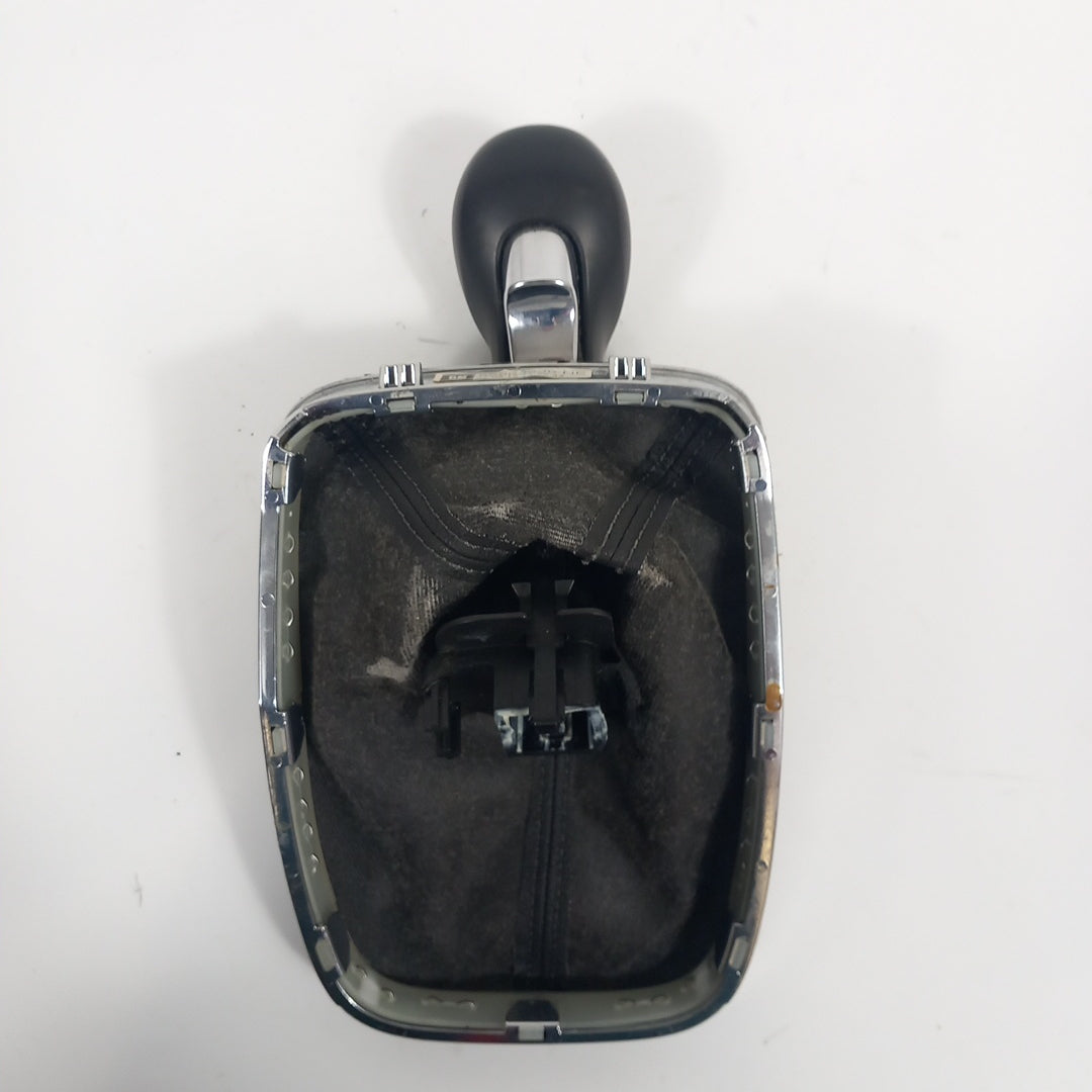 Ръкохватка бутон скоростен лост 6 степени NE Opel Insignia A