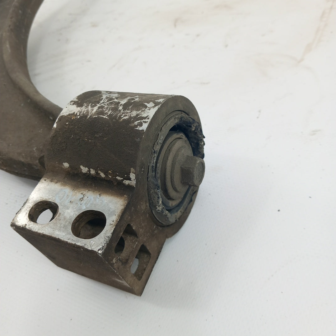 Носач преден ляв Opel Insignia A Facelift