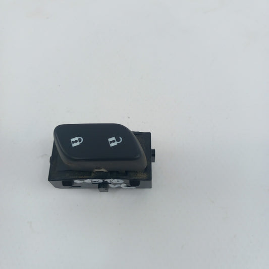 Бутон копче ляв централно заключване врата Opel Insignia A Facelift