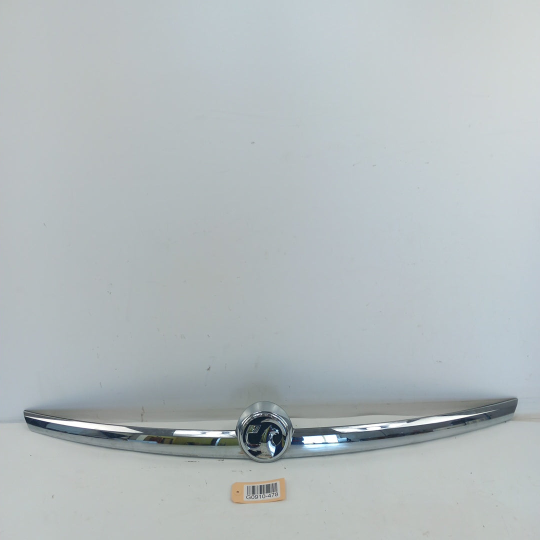 Лайсна хром декоративна капак багажник 5та врата Opel Insignia A Facelift