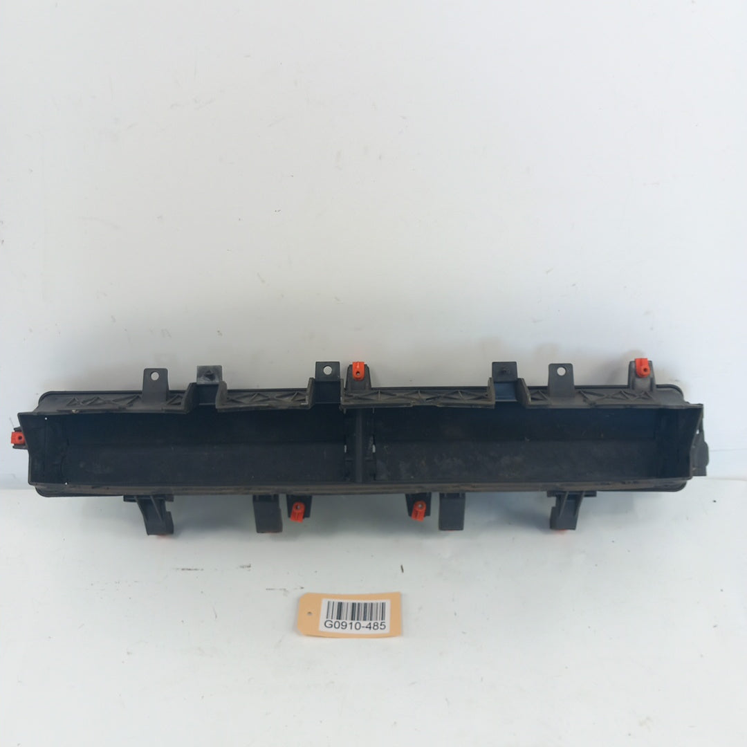 Корпус въздушен дефлектор радиатор преден долен Opel Insignia A Facelift