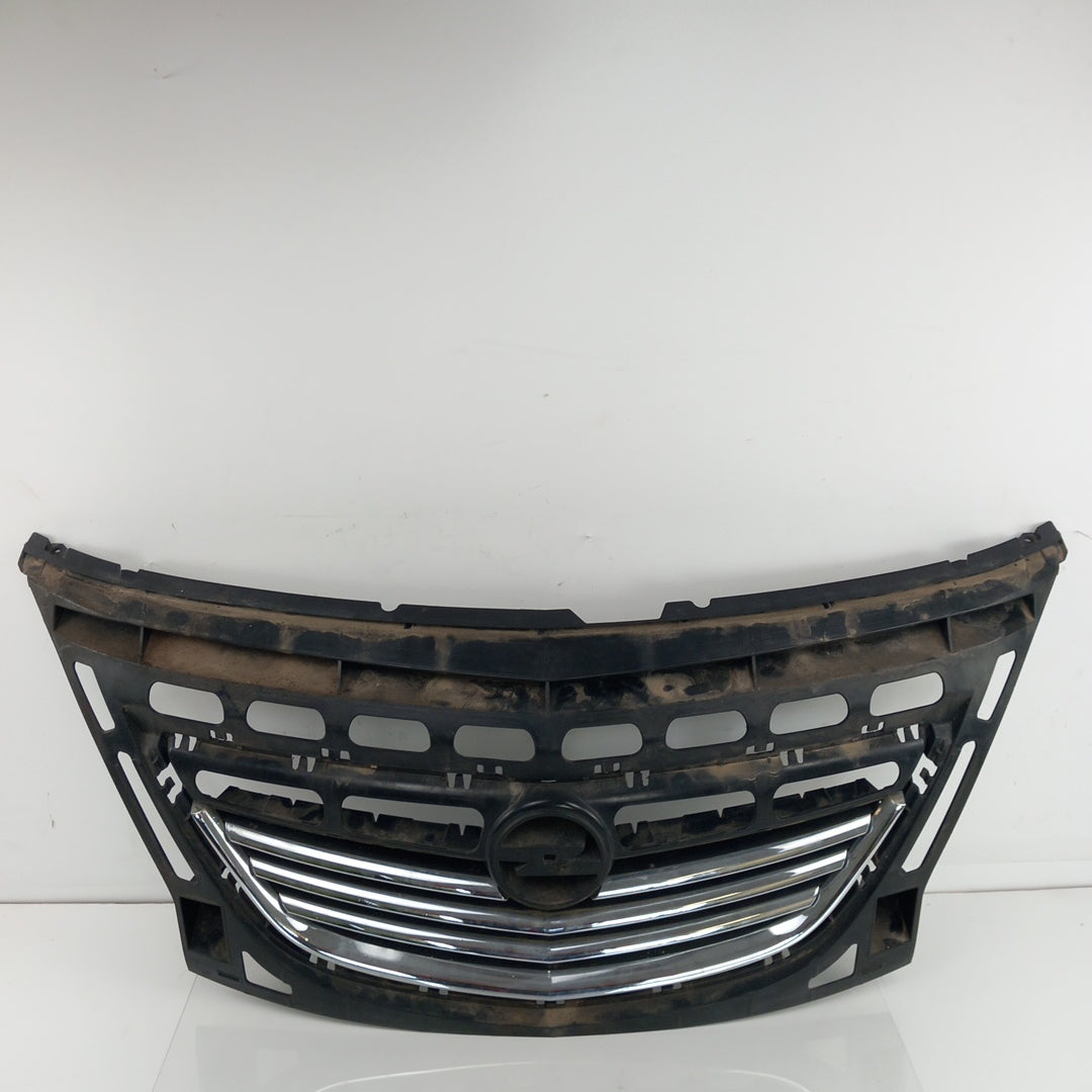 Решетка радиатор предна броня Opel Meriva B