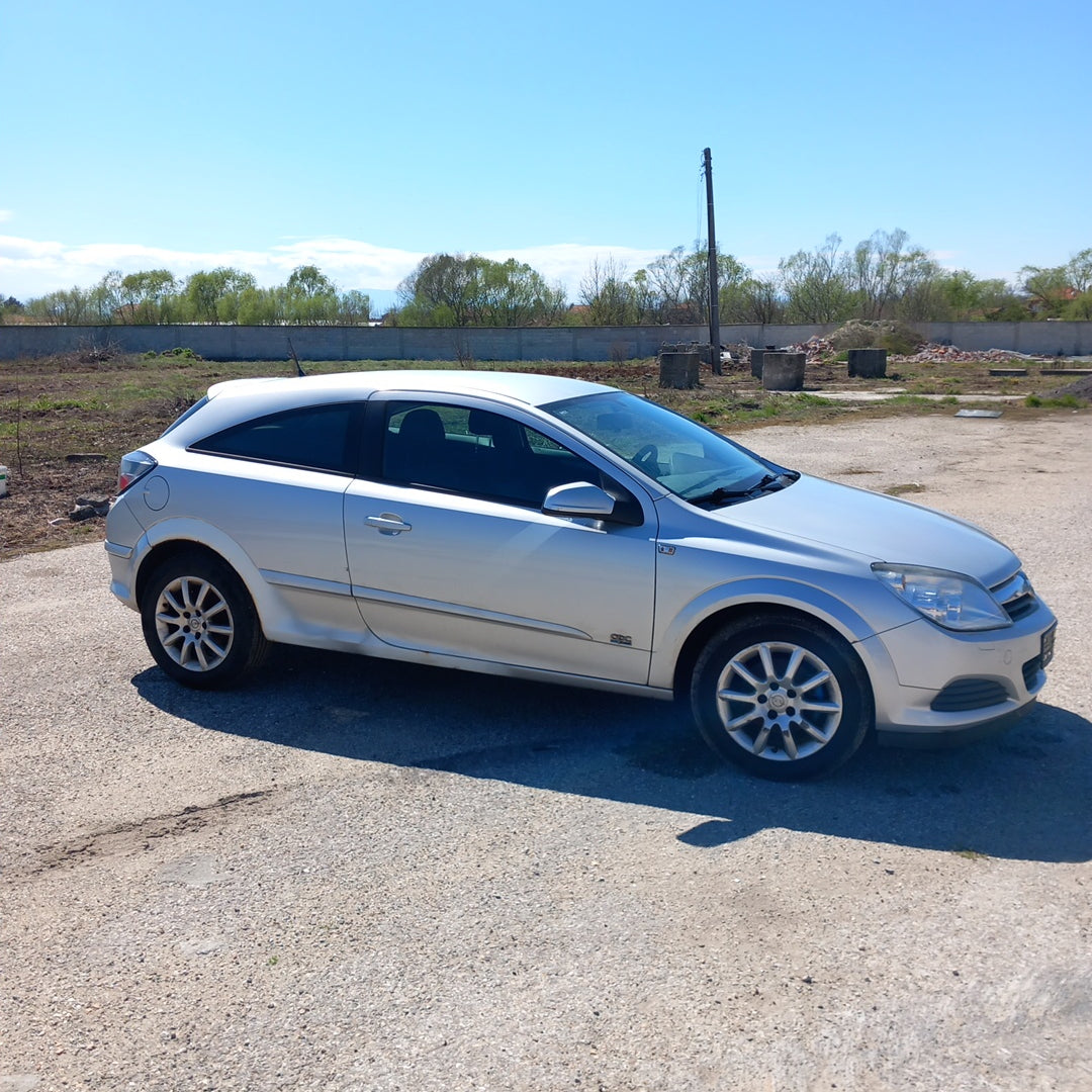 Opel Astra H GTC 1,8 Z18XE Silver / А0421 снимки