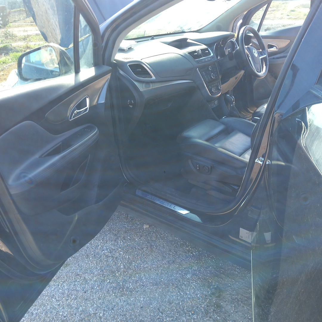 Opel Mokka 1,7 CDTI Black A17DTS 2013 / J1302 снимки