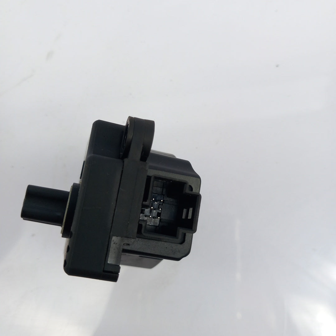 Моторче клапа парно Opel Meriva B