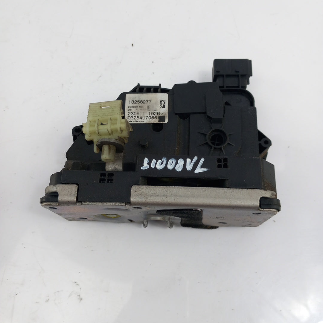 Брава централно предна лява врата RHD Opel Meriva B