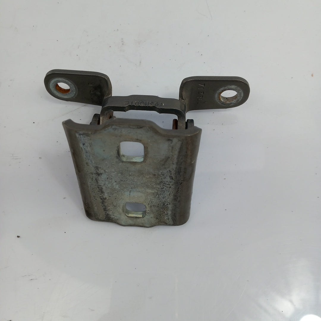 Панта за врата задна дясна долу Opel Meriva B