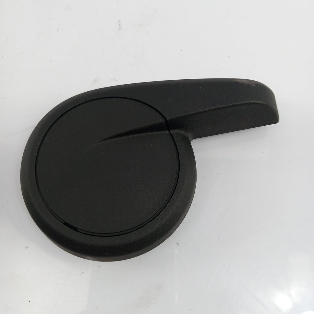 Лост настройка височина дясна седалка черен Opel Meriva B