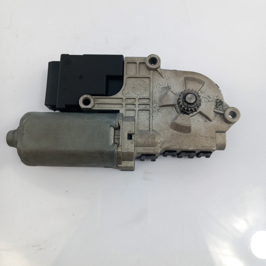 Моторче щора панорамен таван Opel Meriva B