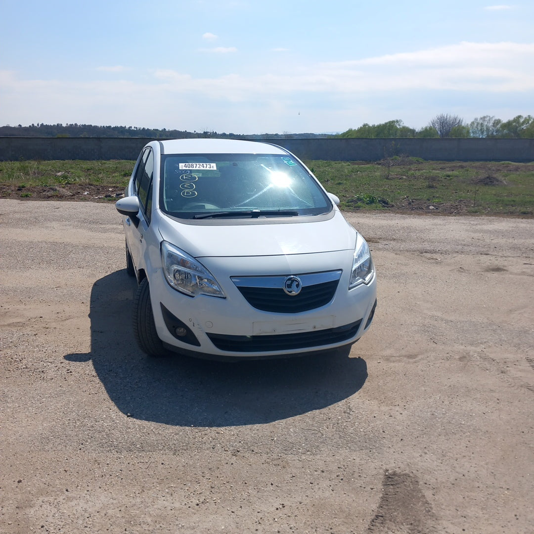 Opel Meriva B 1,4 Turbo A14NEL white 2012 / S1009 снимки